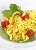 Scharfe Spinat-Chili Sp�tzle